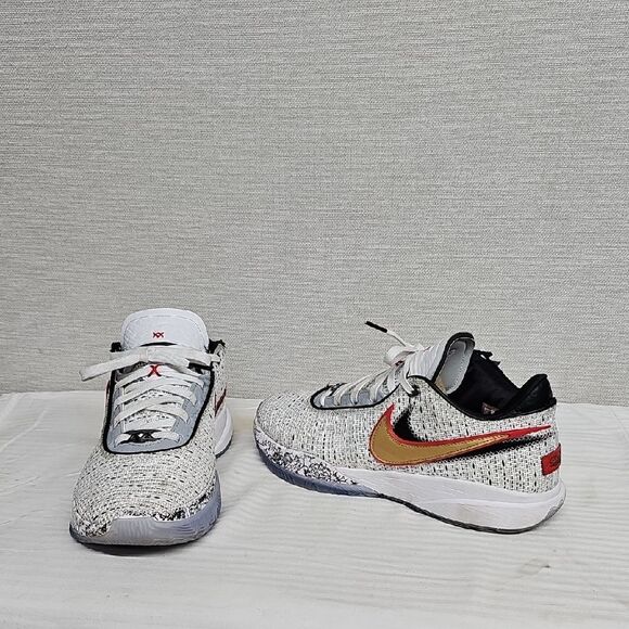 NIKE LEBRON 20 THE DEBUT MENS SNEAKERS BFPM-06-004 - Picture 1 of 12